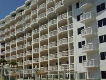 Ngoại cảnh khách sạn