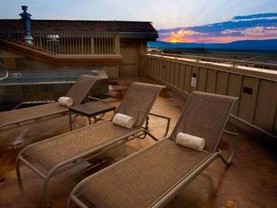 Ban công/sân hiên