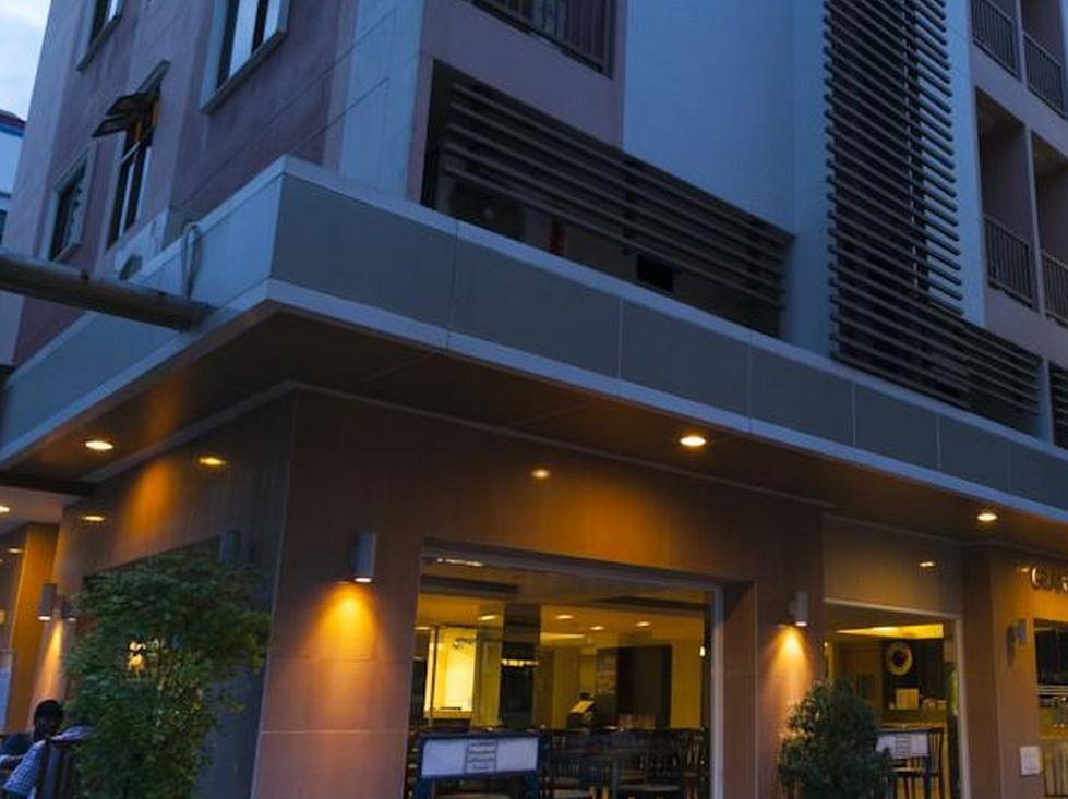 Ngoại cảnh khách sạn