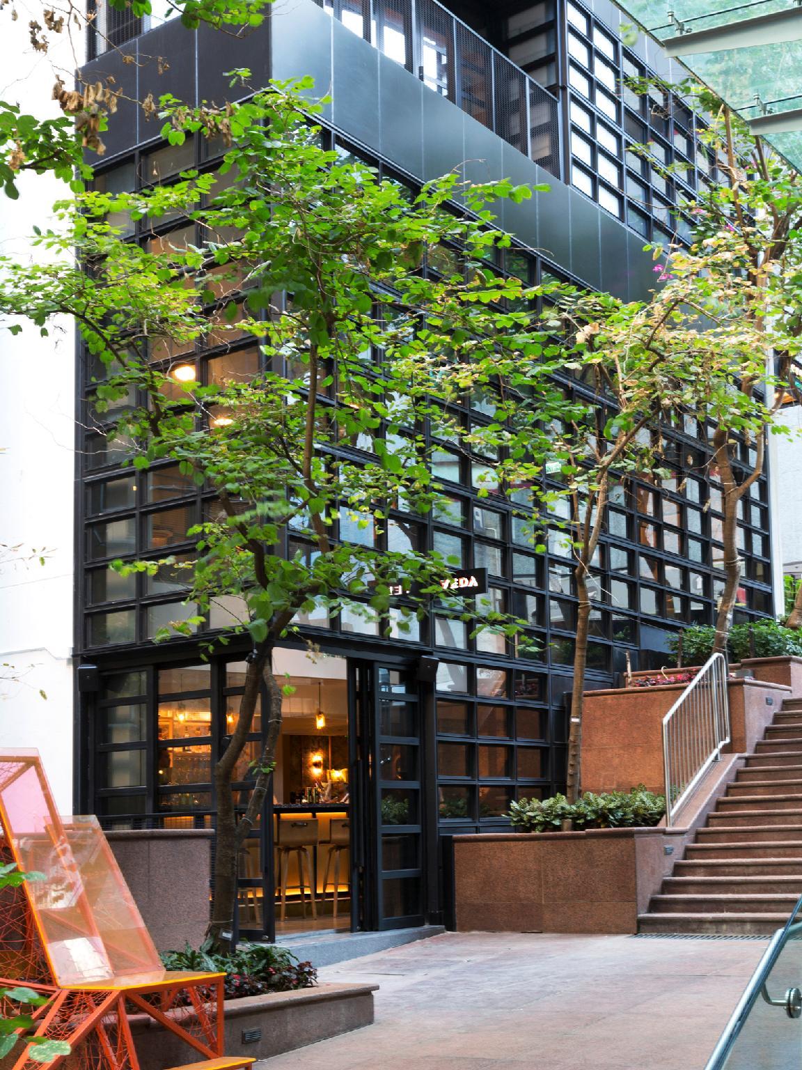 Ngoại cảnh khách sạn