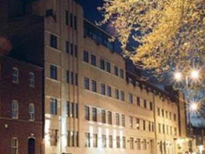 Ngoại cảnh khách sạn