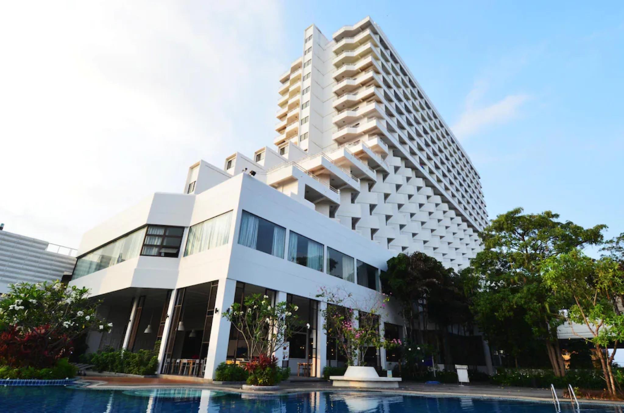 Khu vực xung quanh