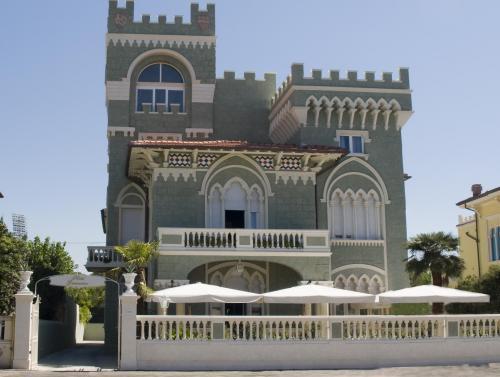 Ngoại cảnh khách sạn