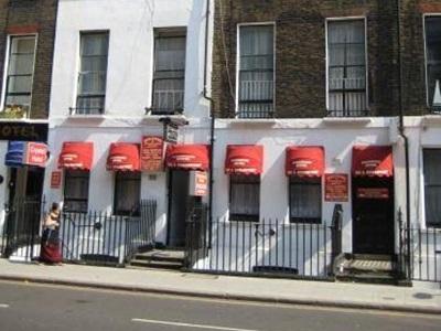 Ngoại cảnh khách sạn