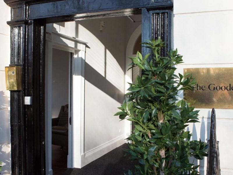 Ngoại cảnh khách sạn