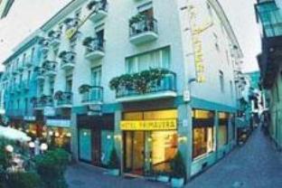 Ngoại cảnh khách sạn