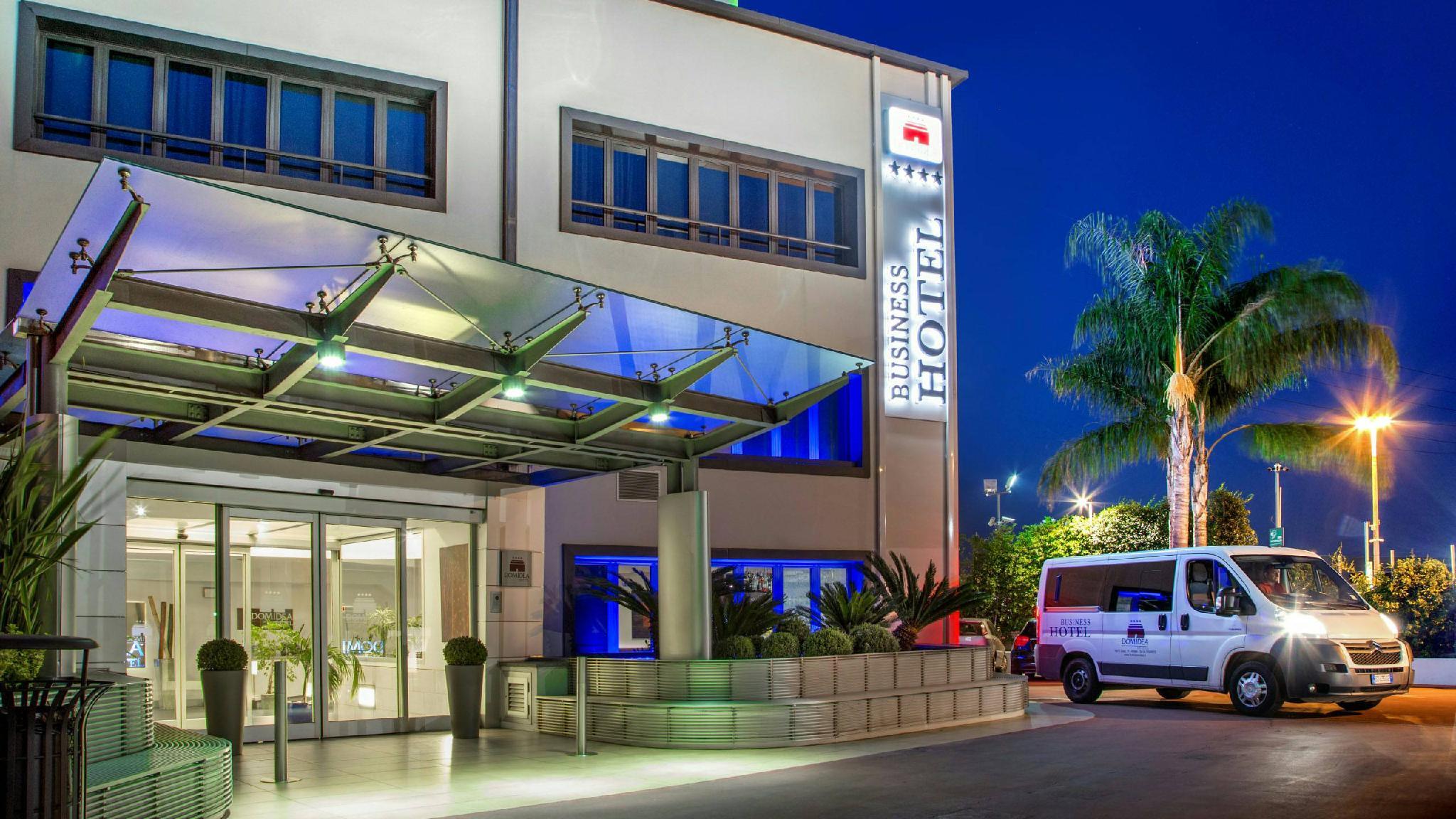 Ngoại cảnh khách sạn