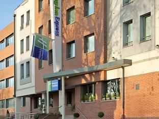 Ngoại cảnh khách sạn