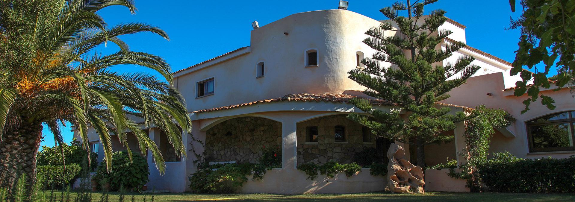 Ngoại cảnh khách sạn