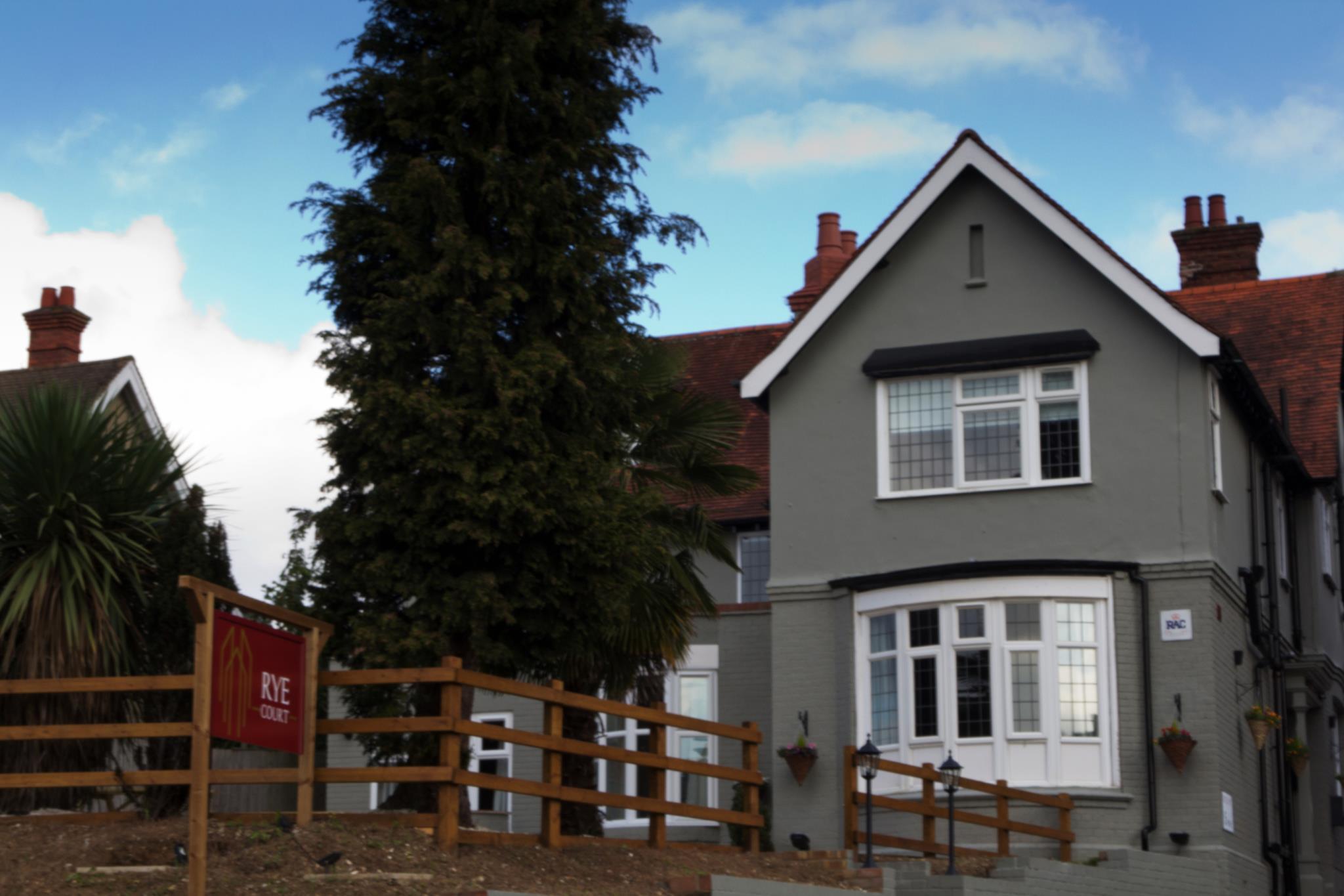 Ngoại cảnh khách sạn