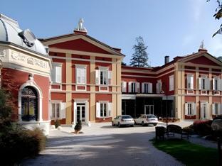 Ngoại cảnh khách sạn