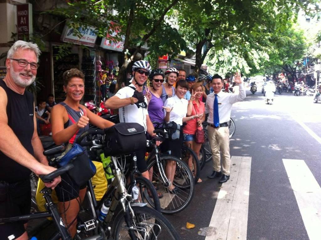 Khu vực xung quanh