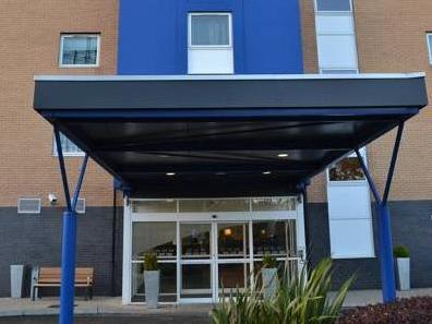 Ngoại cảnh khách sạn