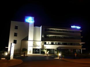 Ngoại cảnh khách sạn