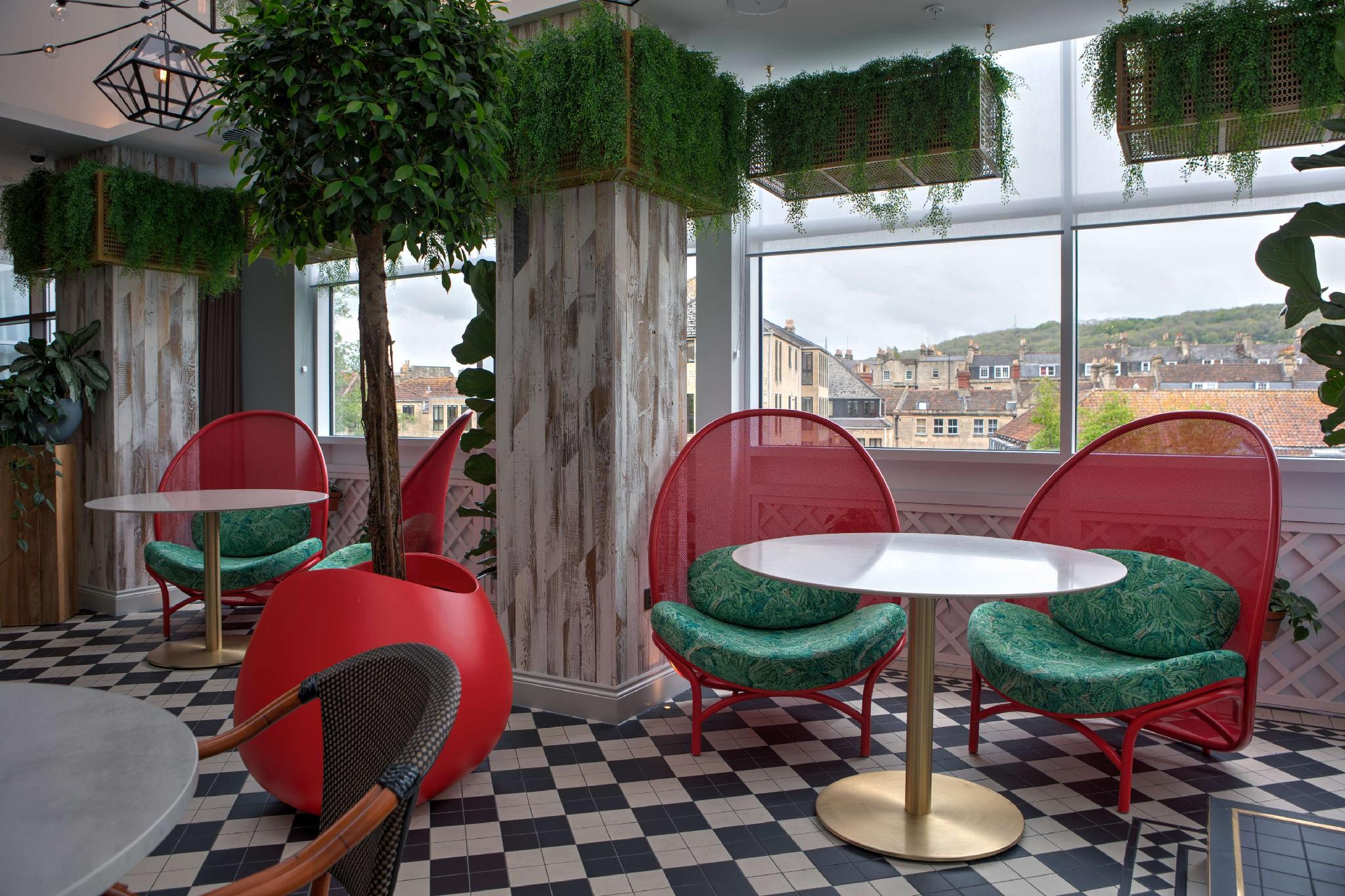 Ngoại cảnh khách sạn