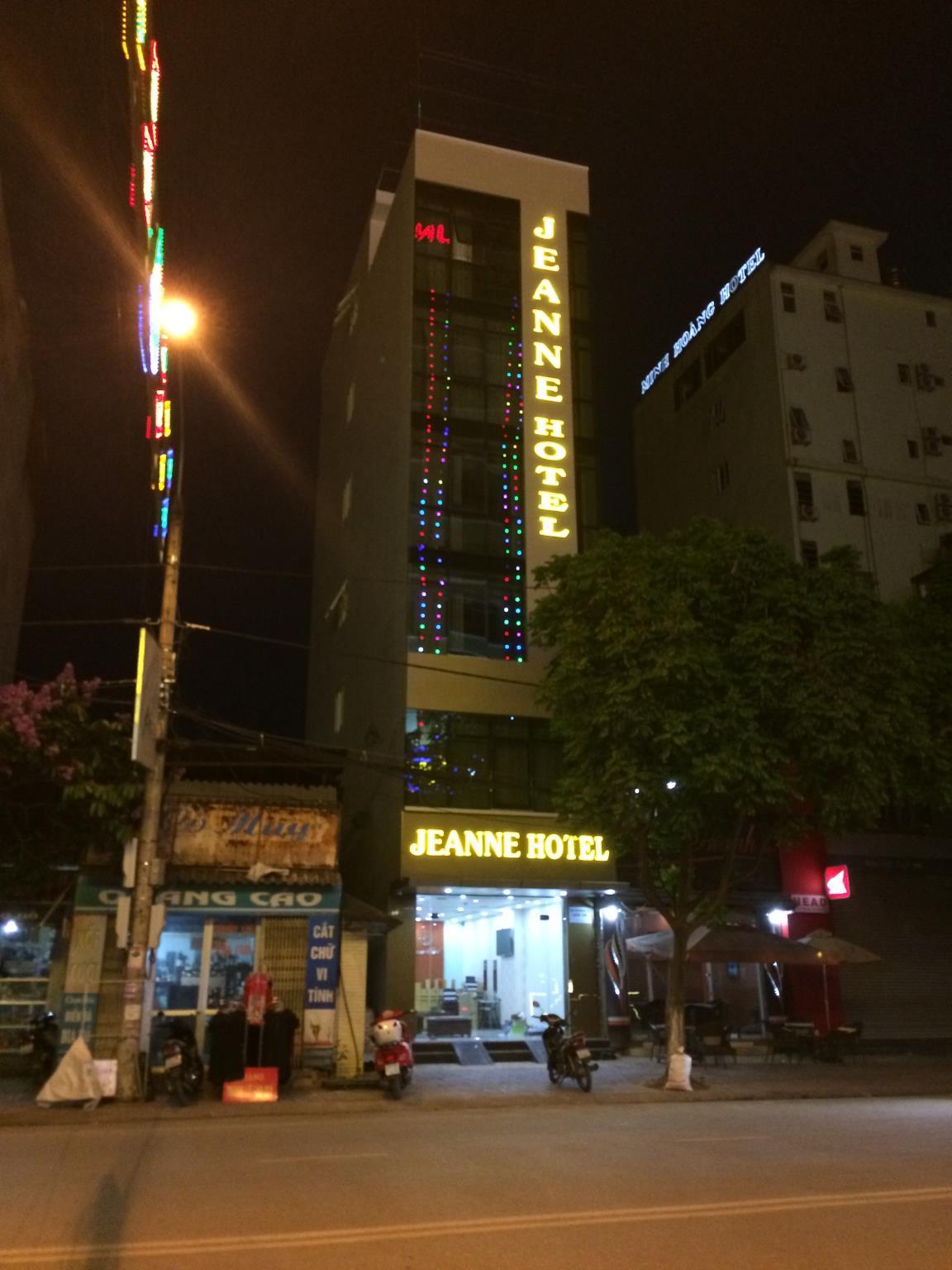 Ngoại cảnh khách sạn