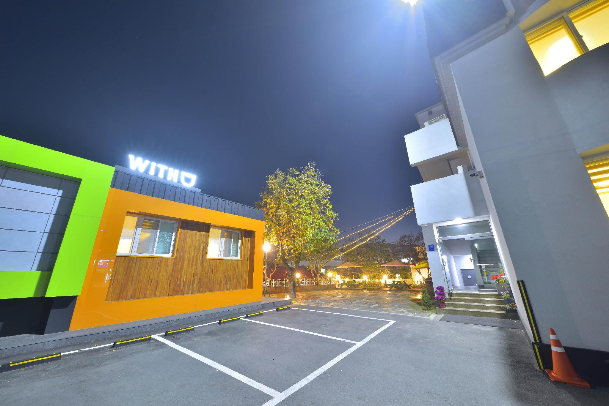 Ngoại cảnh khách sạn