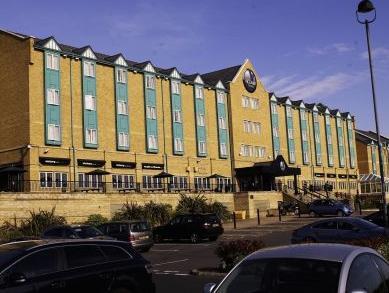 Ngoại cảnh khách sạn