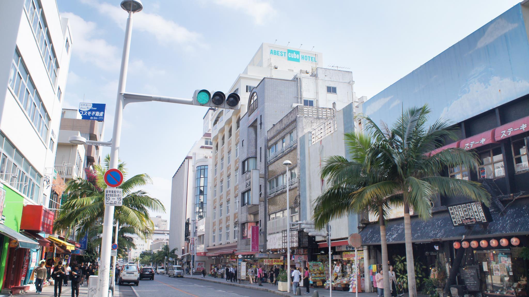 Ngoại cảnh khách sạn