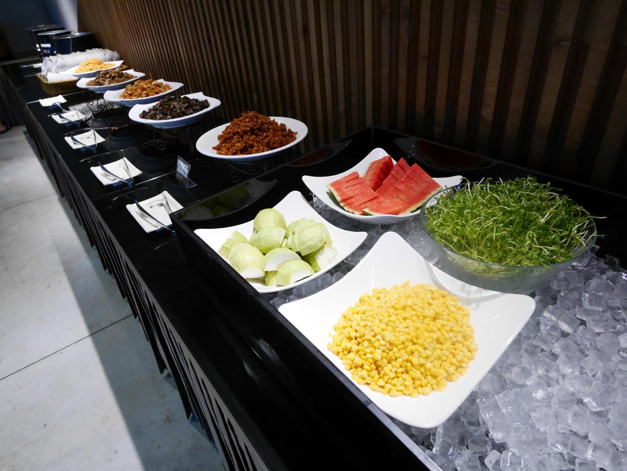 Đồ ăn và thức uống