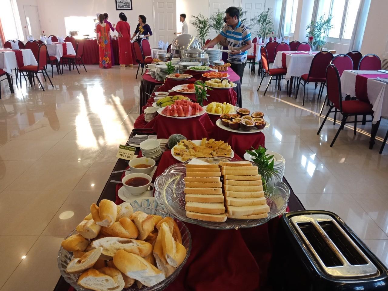 Quầy buffet