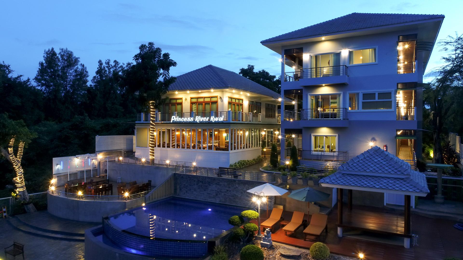 Ngoại cảnh khách sạn