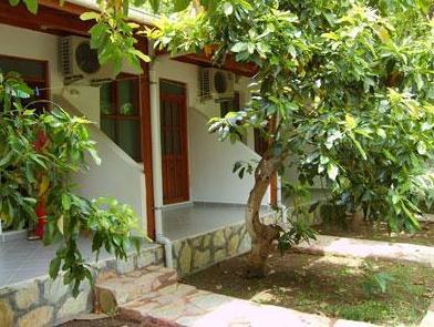 Ngoại cảnh khách sạn