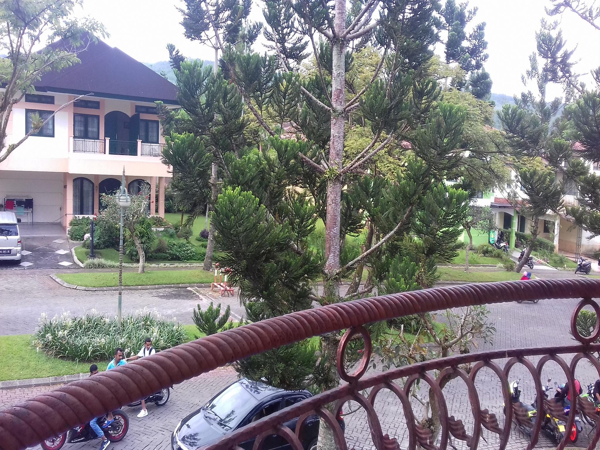 Ngoại cảnh khách sạn