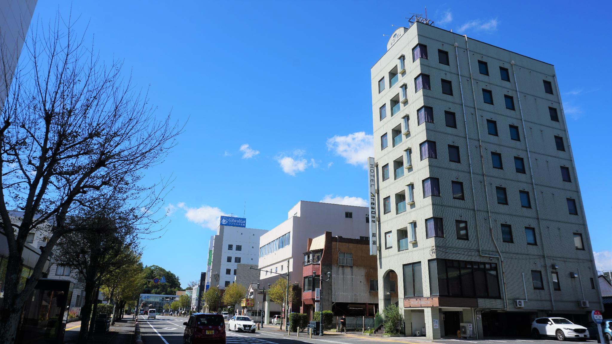 Ngoại cảnh khách sạn