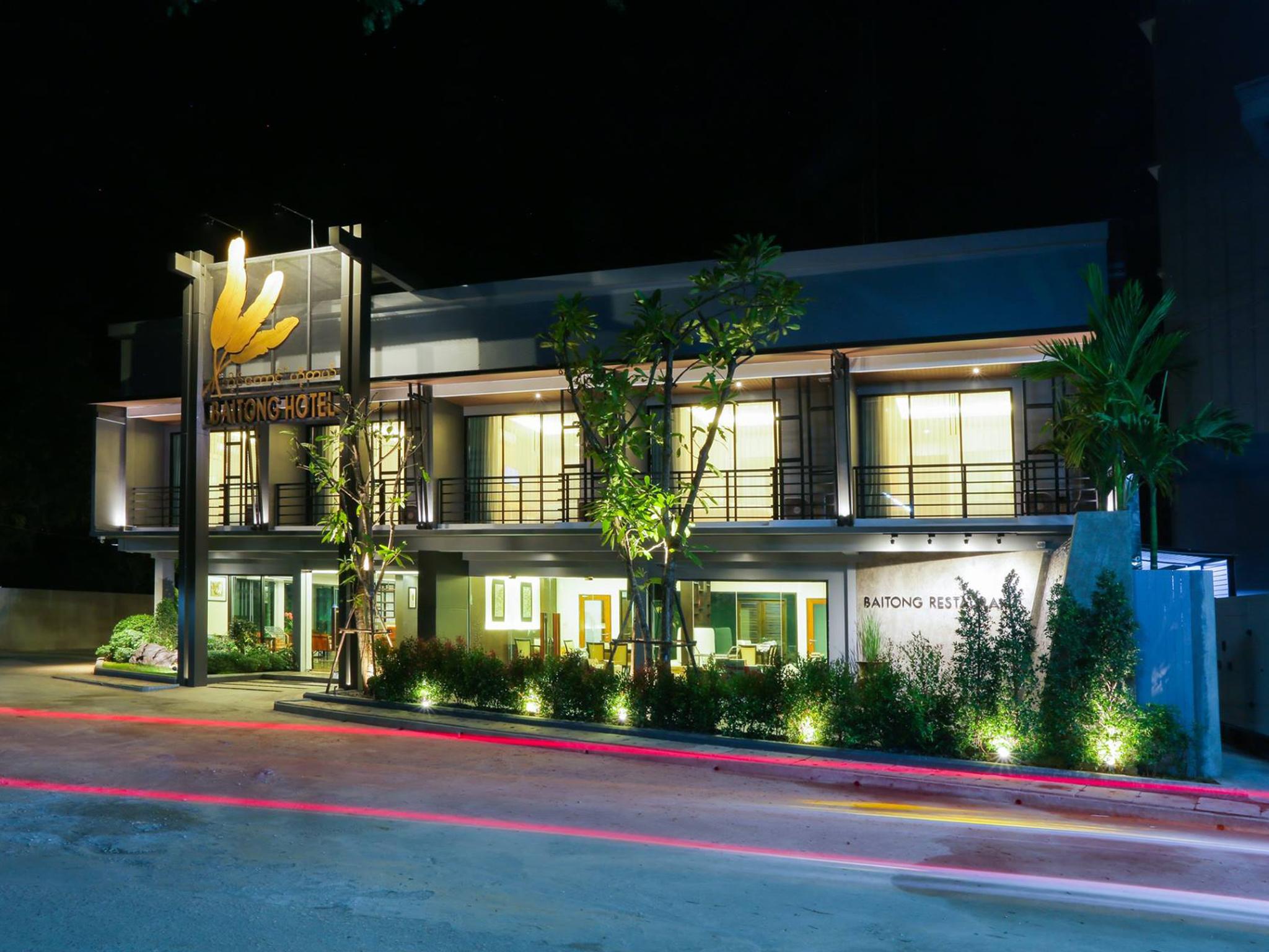 Ngoại cảnh khách sạn