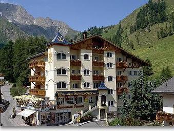 Ngoại cảnh khách sạn