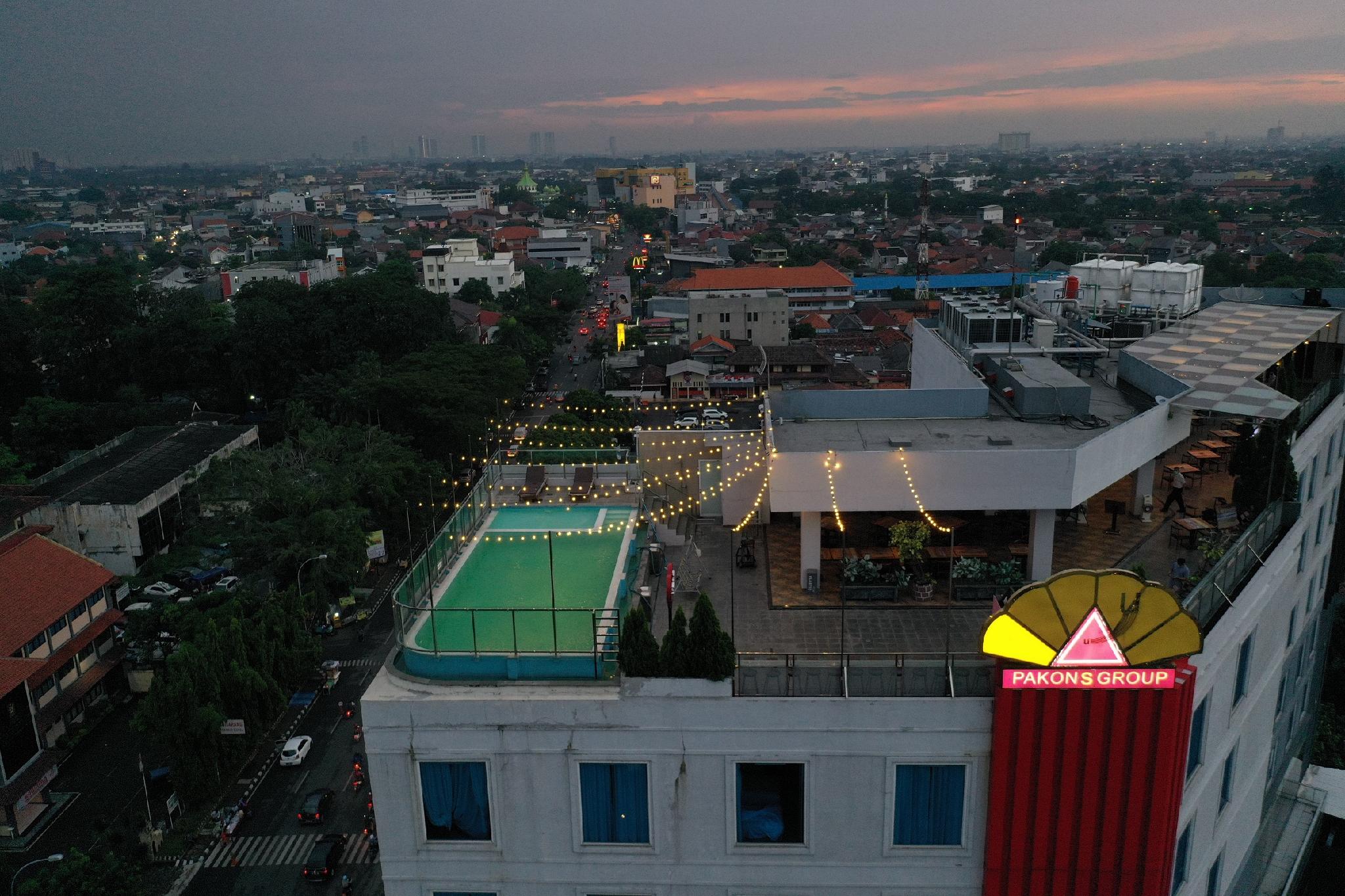 Ngoại cảnh khách sạn