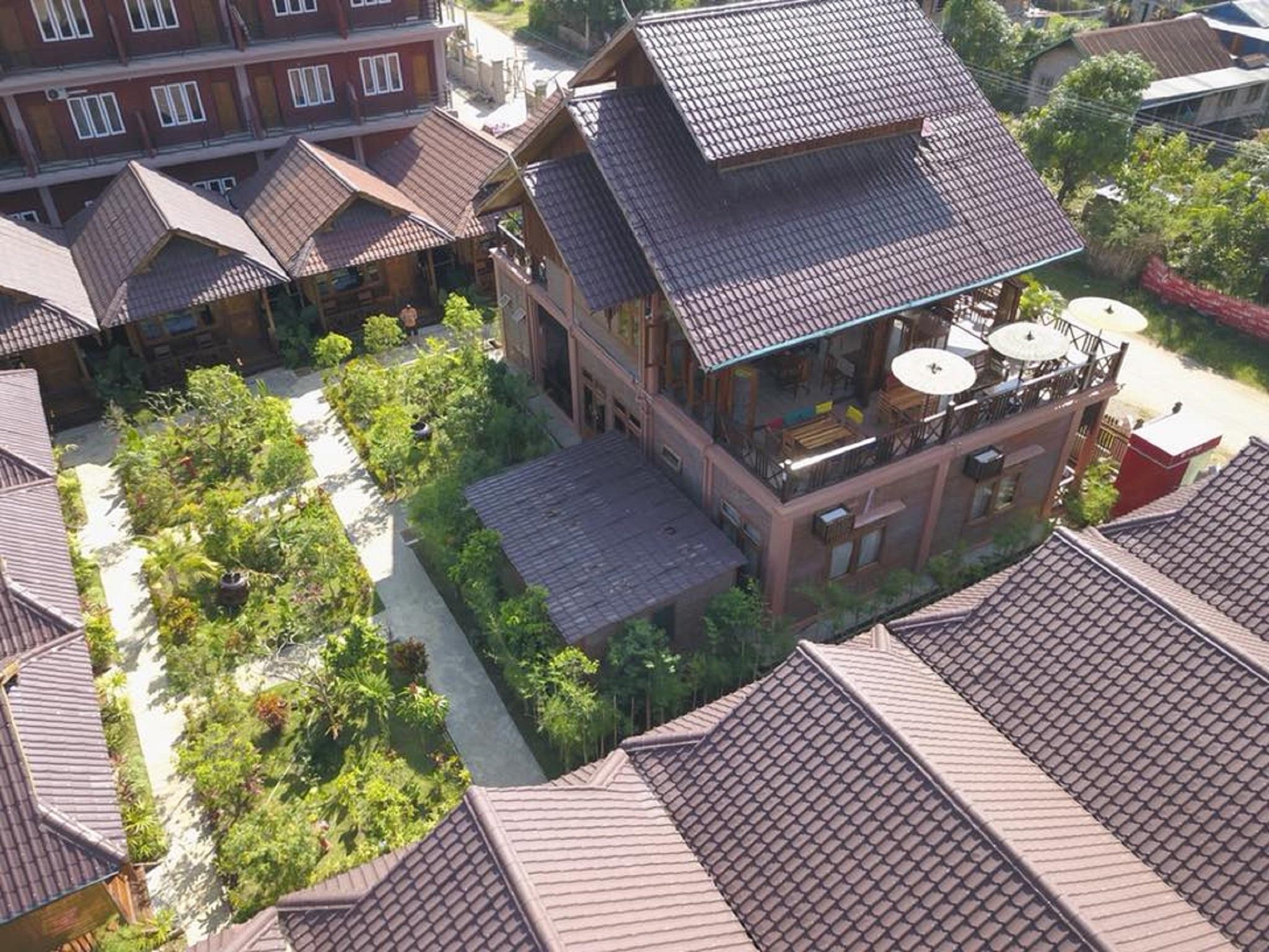 Ngoại cảnh khách sạn