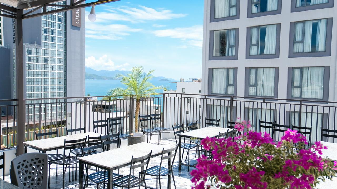 Ban công/sân hiên