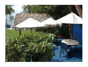 Khu vực xung quanh