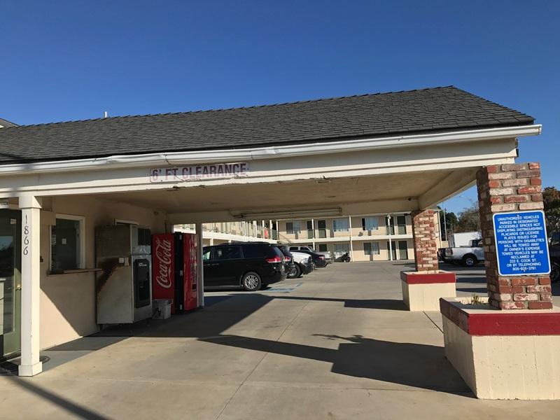 Ngoại cảnh khách sạn