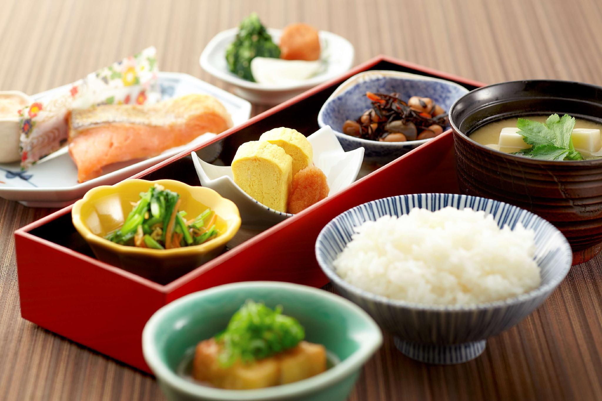 Đồ ăn và thức uống