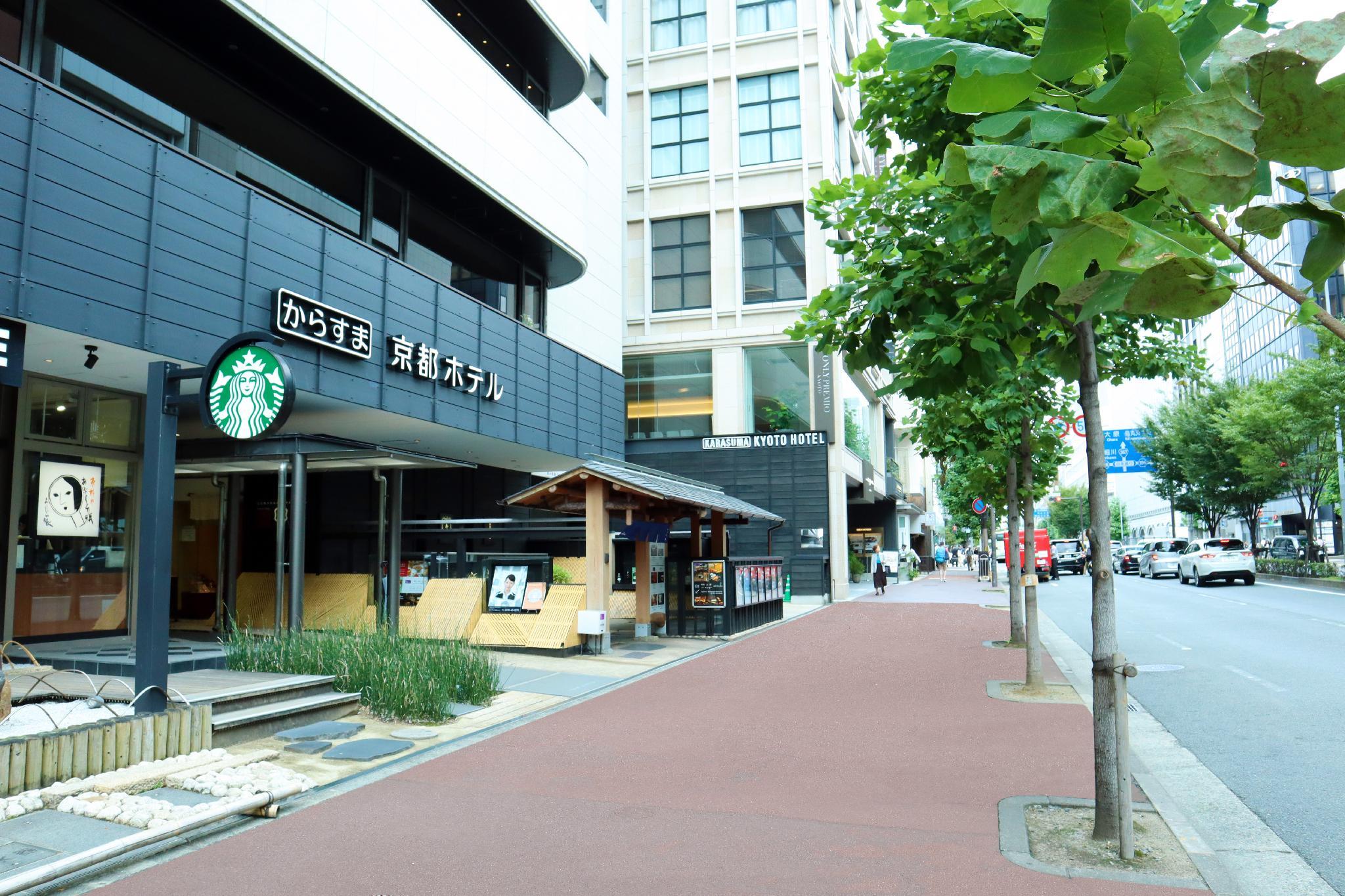 Ngoại cảnh khách sạn