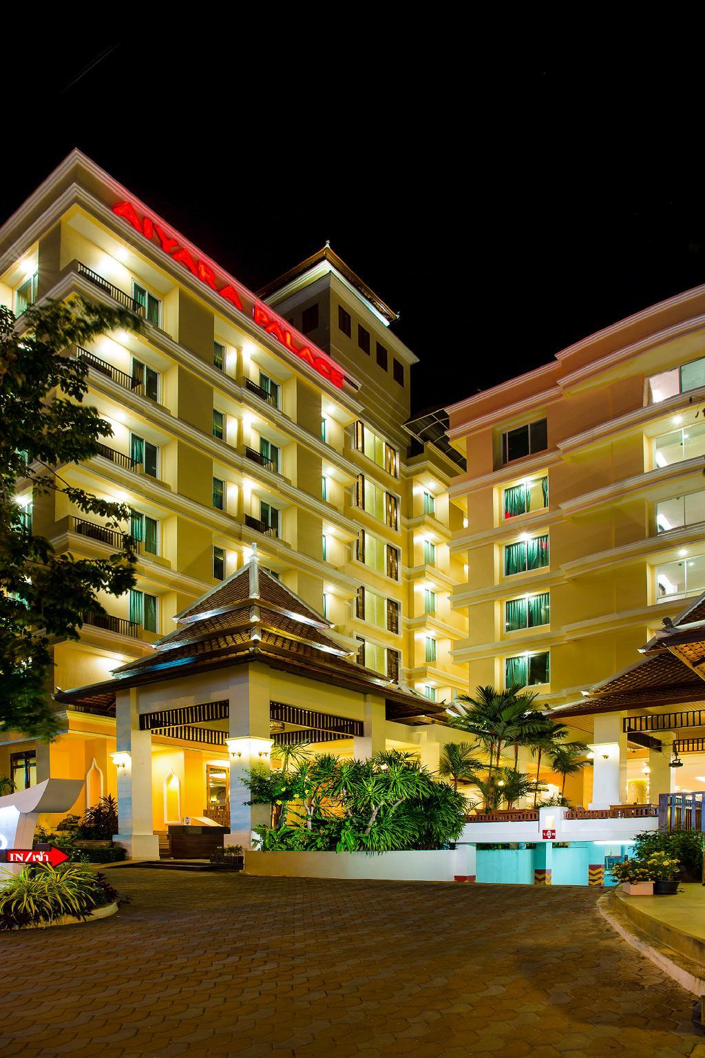 Ngoại cảnh khách sạn