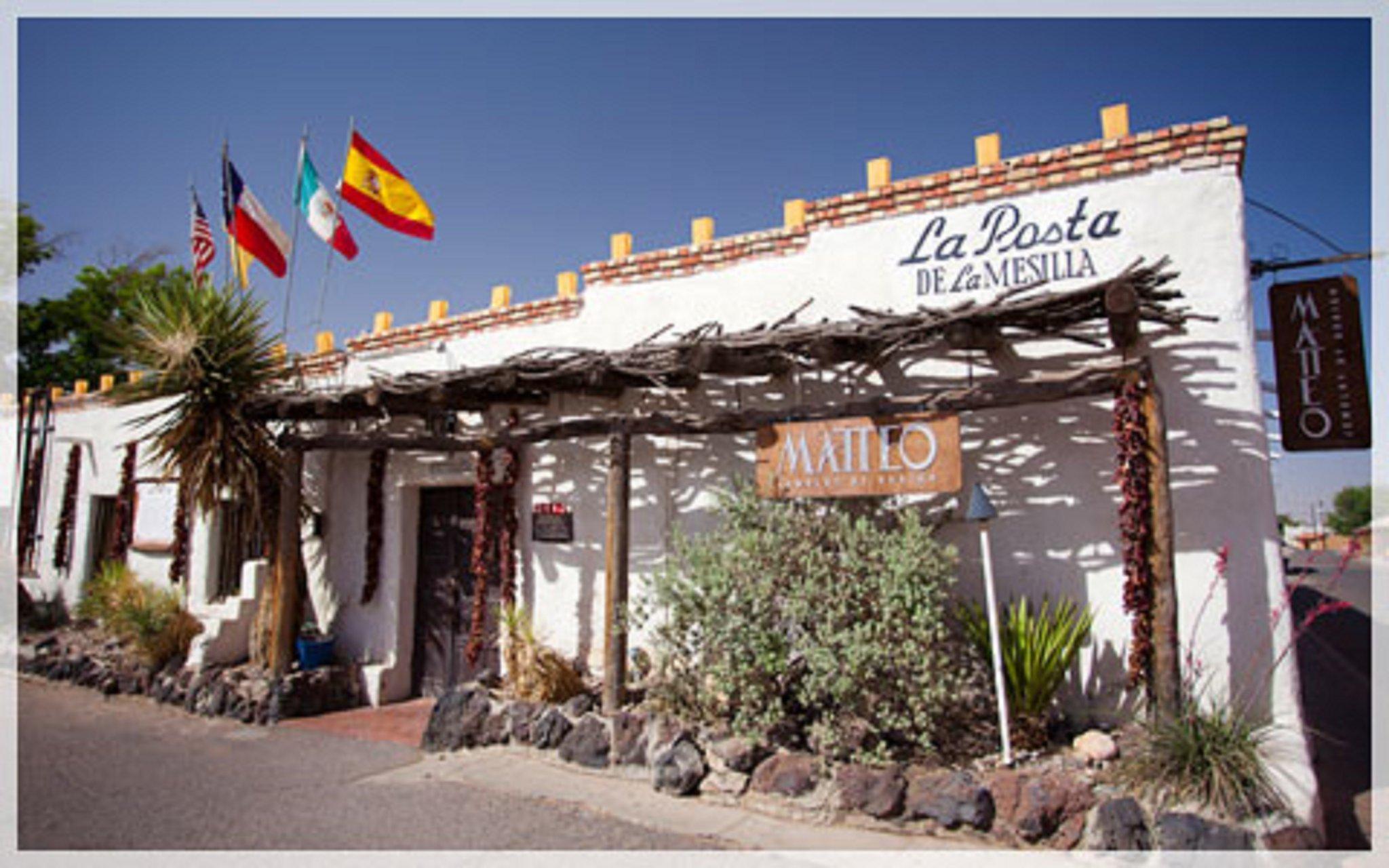 Nơi tham quan gần đây