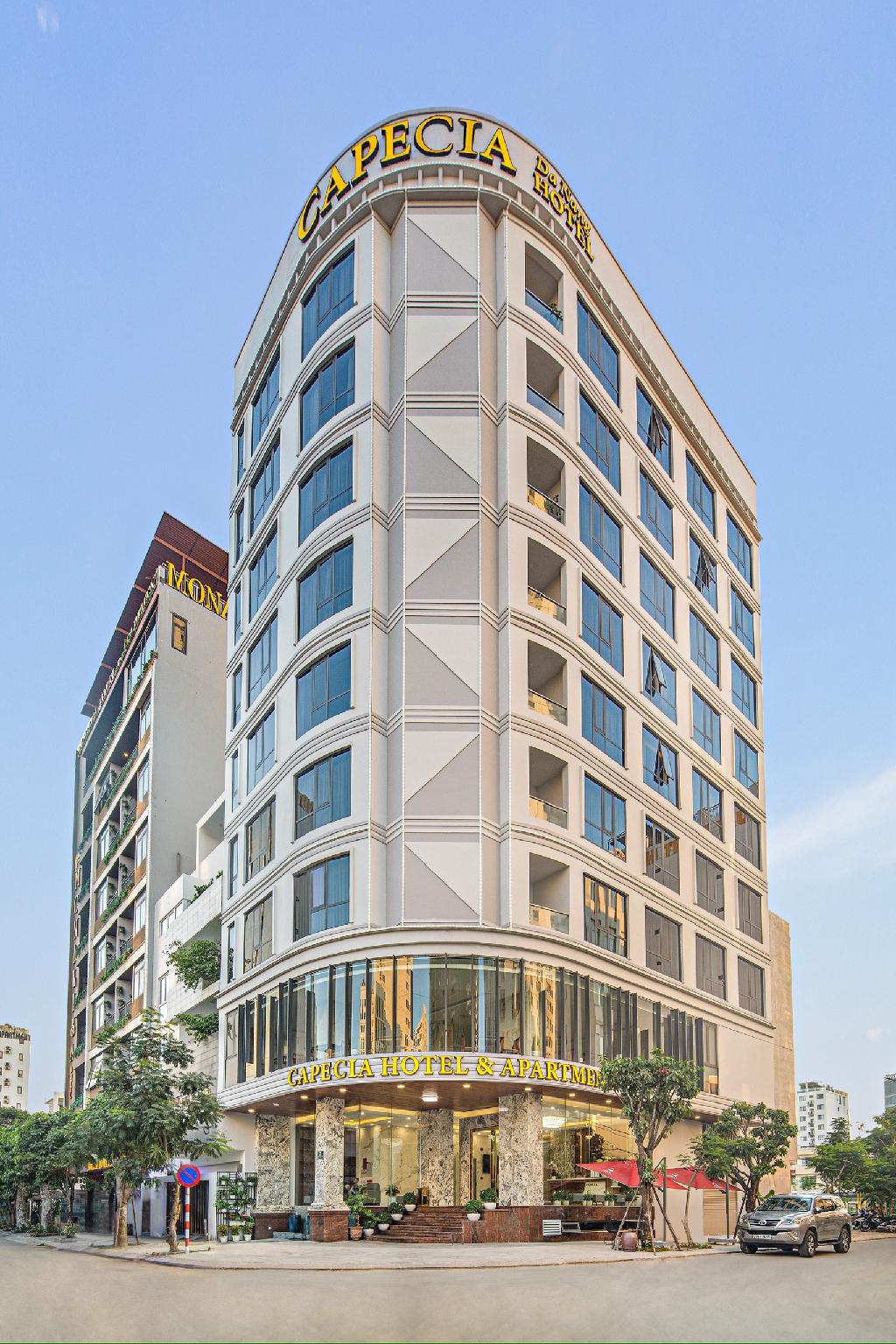 Ngoại cảnh khách sạn