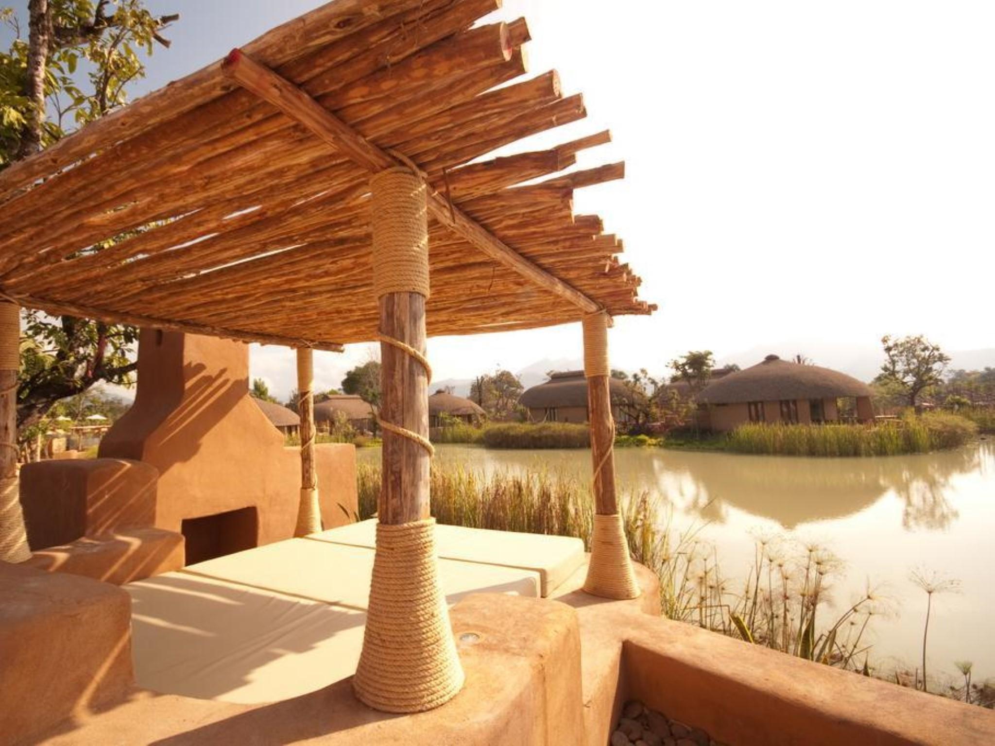 Ngoại cảnh khách sạn