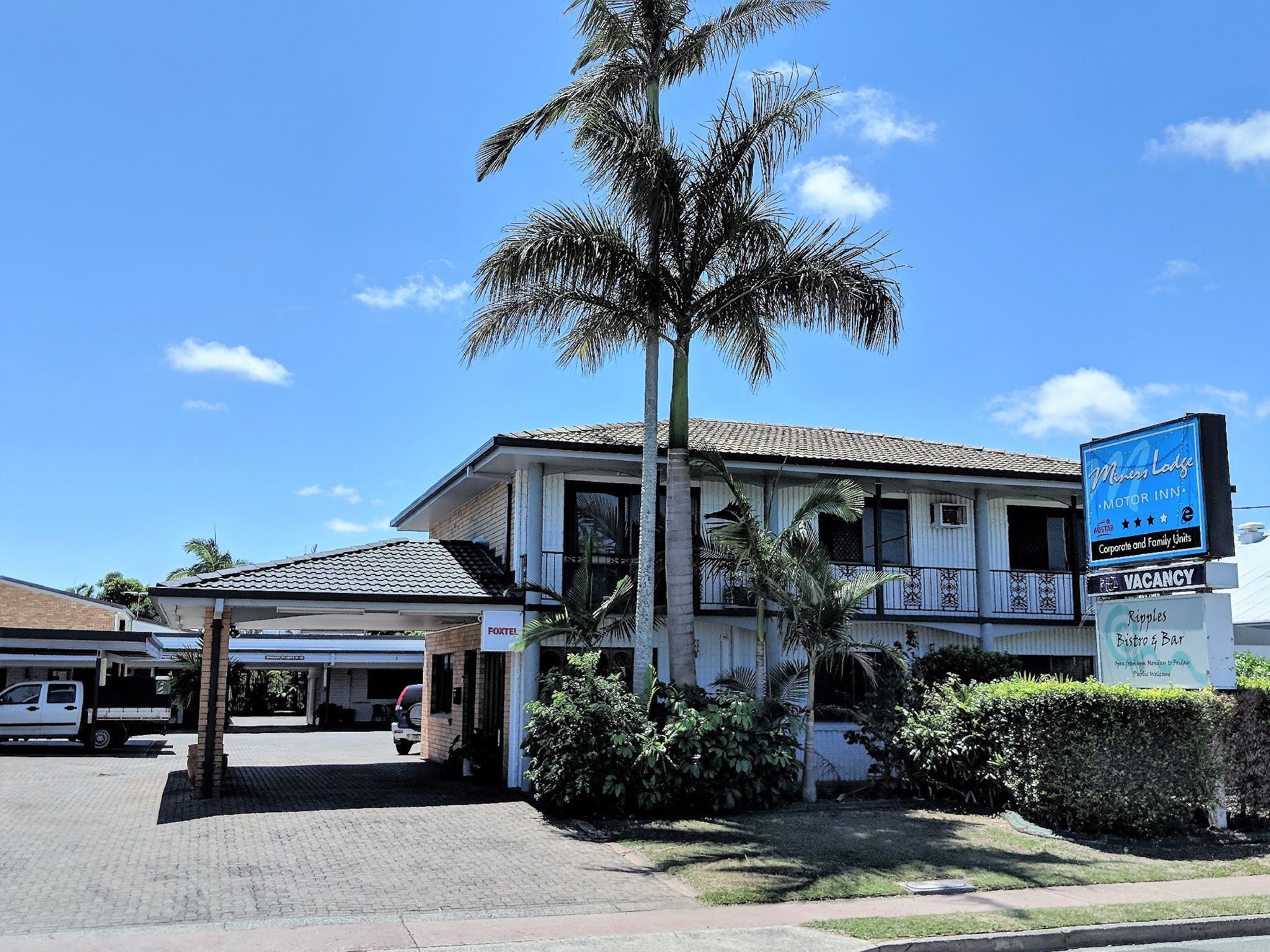 Ngoại cảnh khách sạn