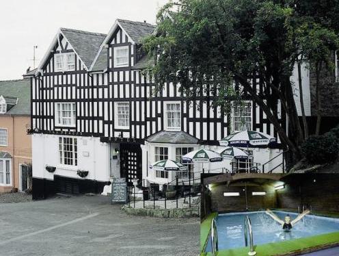 Ngoại cảnh khách sạn