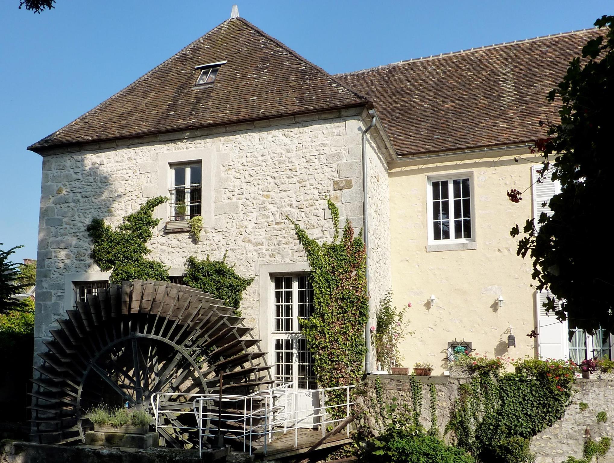 Nơi tham quan gần đây