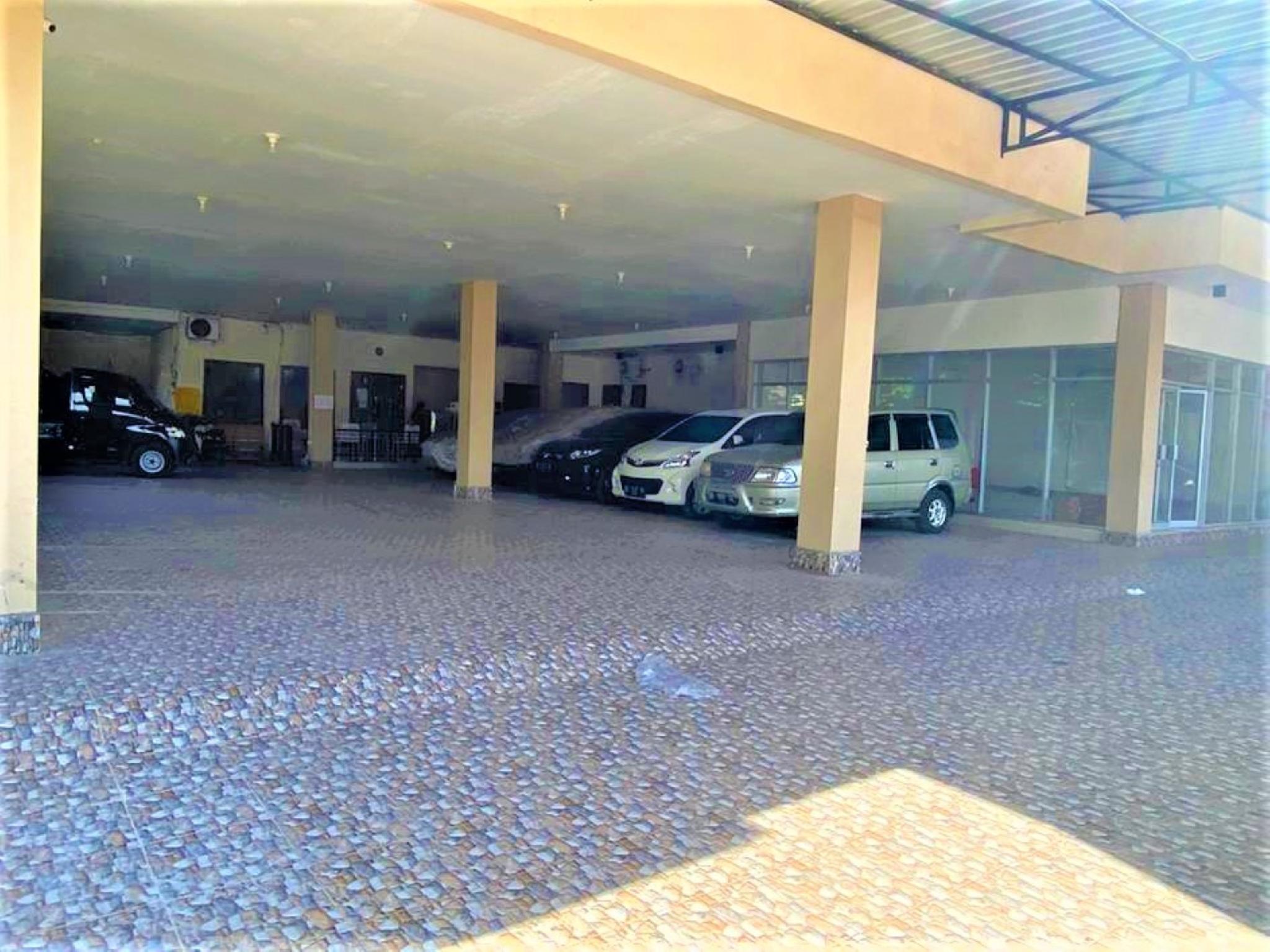 Ngoại cảnh khách sạn