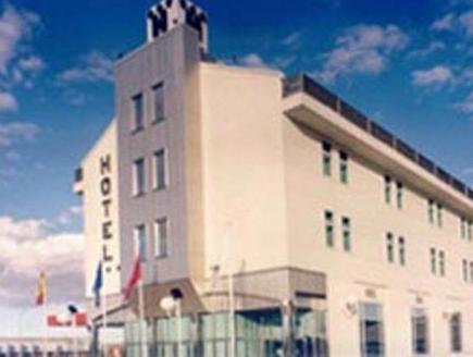 Ngoại cảnh khách sạn