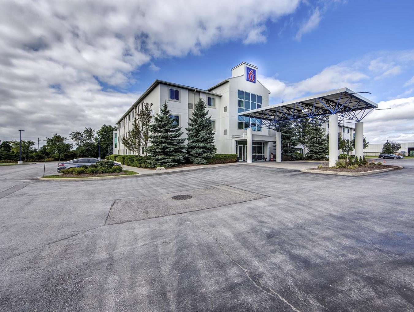 Ngoại cảnh khách sạn