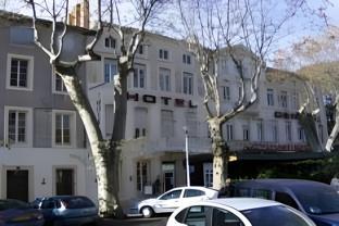 Ngoại cảnh khách sạn