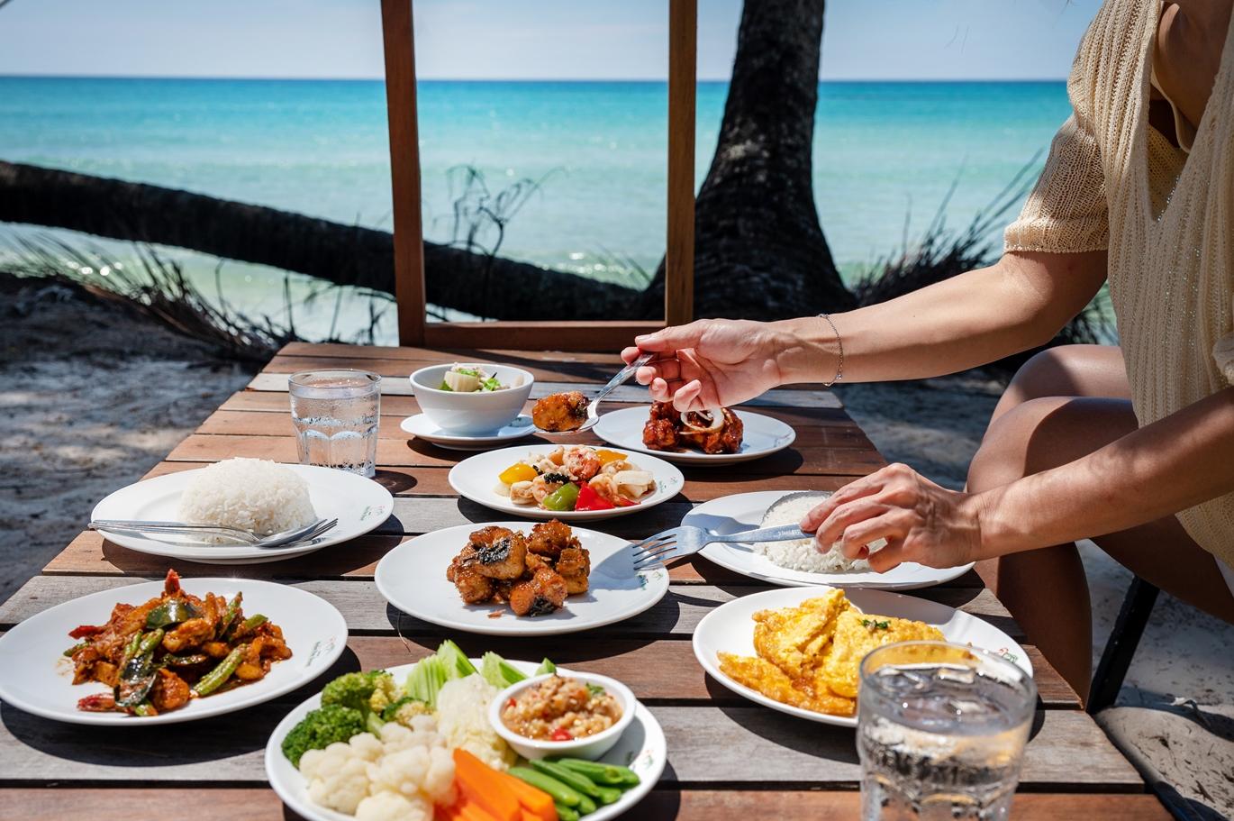 Đồ ăn và thức uống